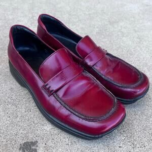 Vintage burgundy red women's Coach loafer shoes size 7